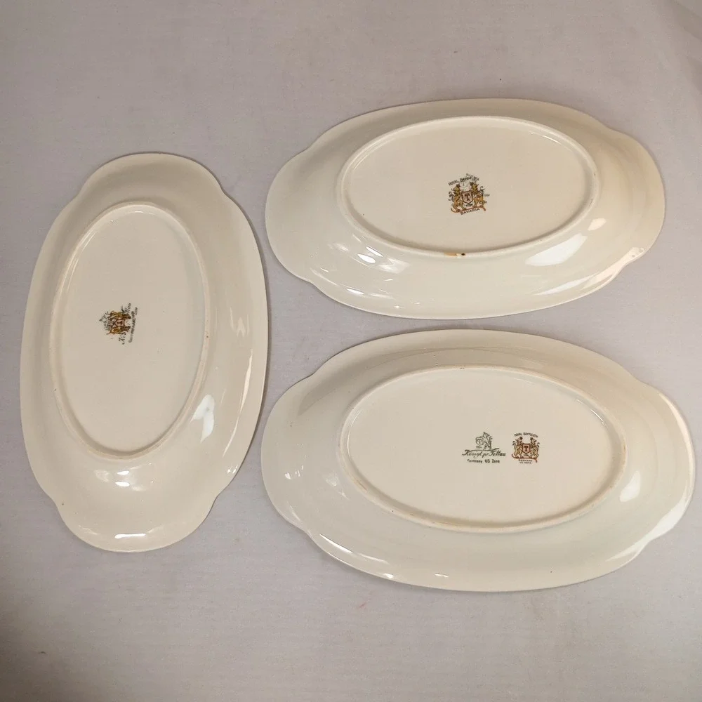VTG Royal Bayreuth Royal Tettau Germany U.S. Zone Cream Floral Oval Serving Dish